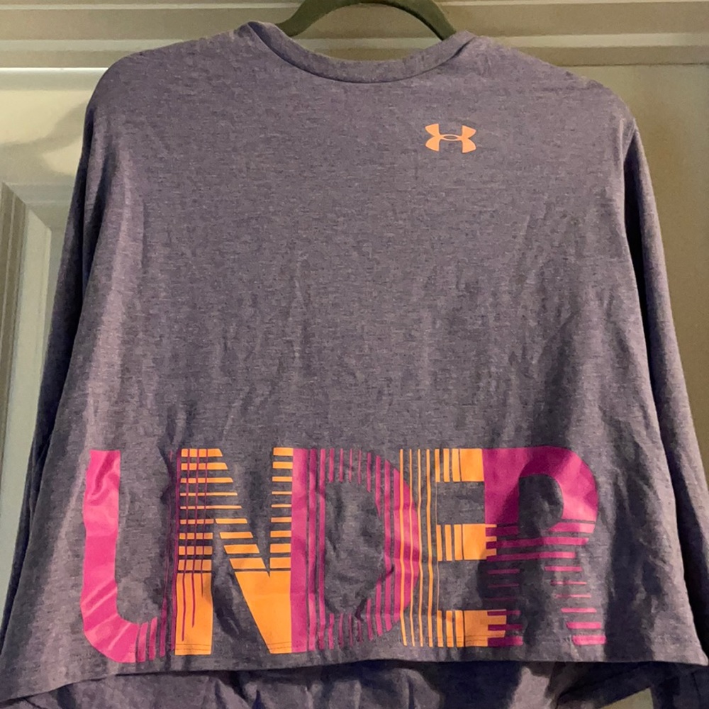 Under Armor loose tee